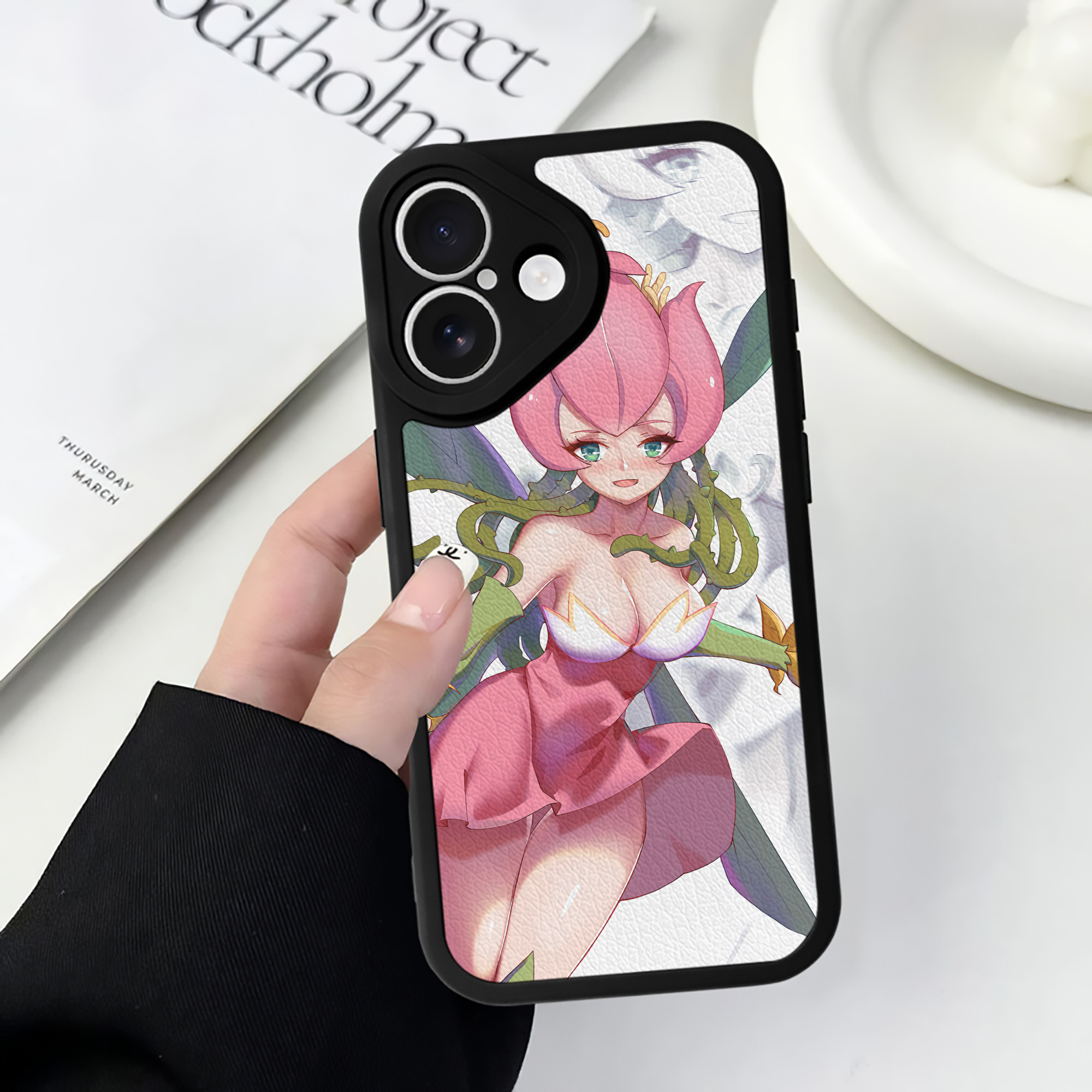 （画像用） Digimon デジタルモンスター/デジモン 【iPhone 16シリーズ対応】シリコンスマホケース（レザー調） 材質：シリコン